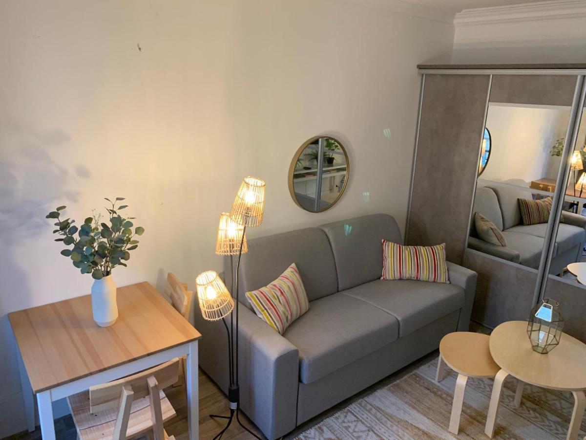 Studio Moderne Au Coeur De Paris Batignolles 外观 照片