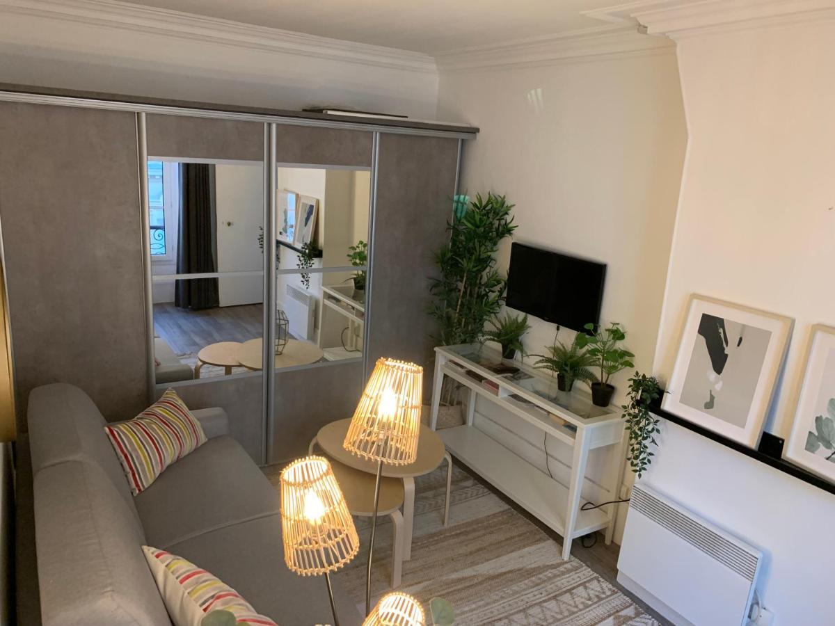 Studio Moderne Au Coeur De Paris Batignolles 外观 照片