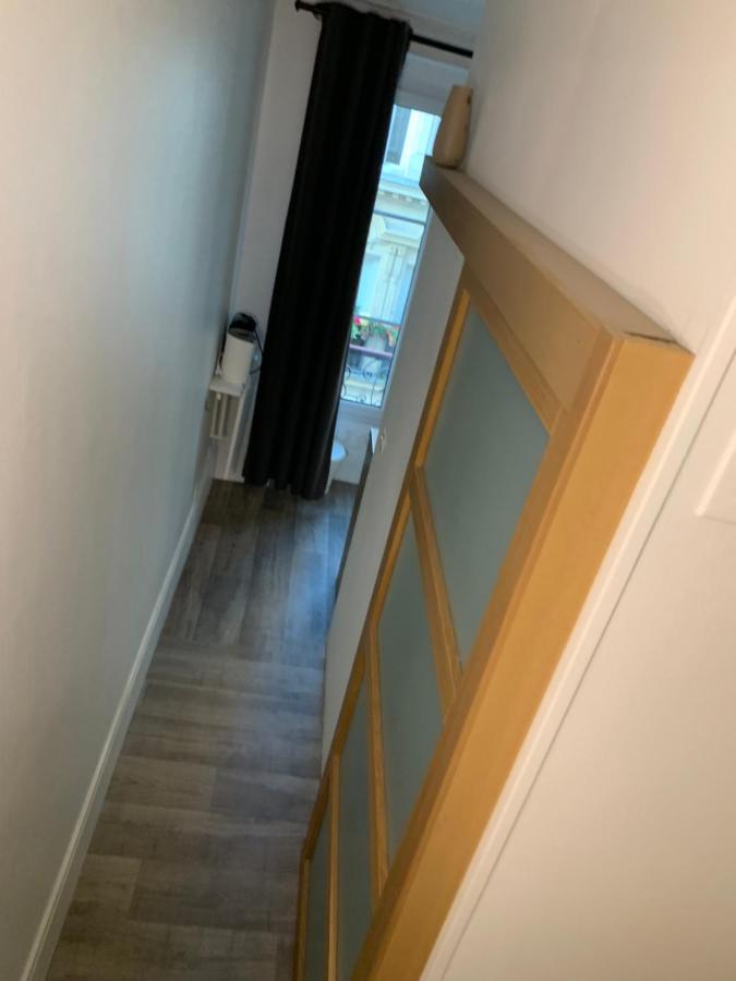 Studio Moderne Au Coeur De Paris Batignolles 外观 照片