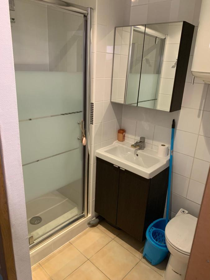 Studio Moderne Au Coeur De Paris Batignolles 外观 照片
