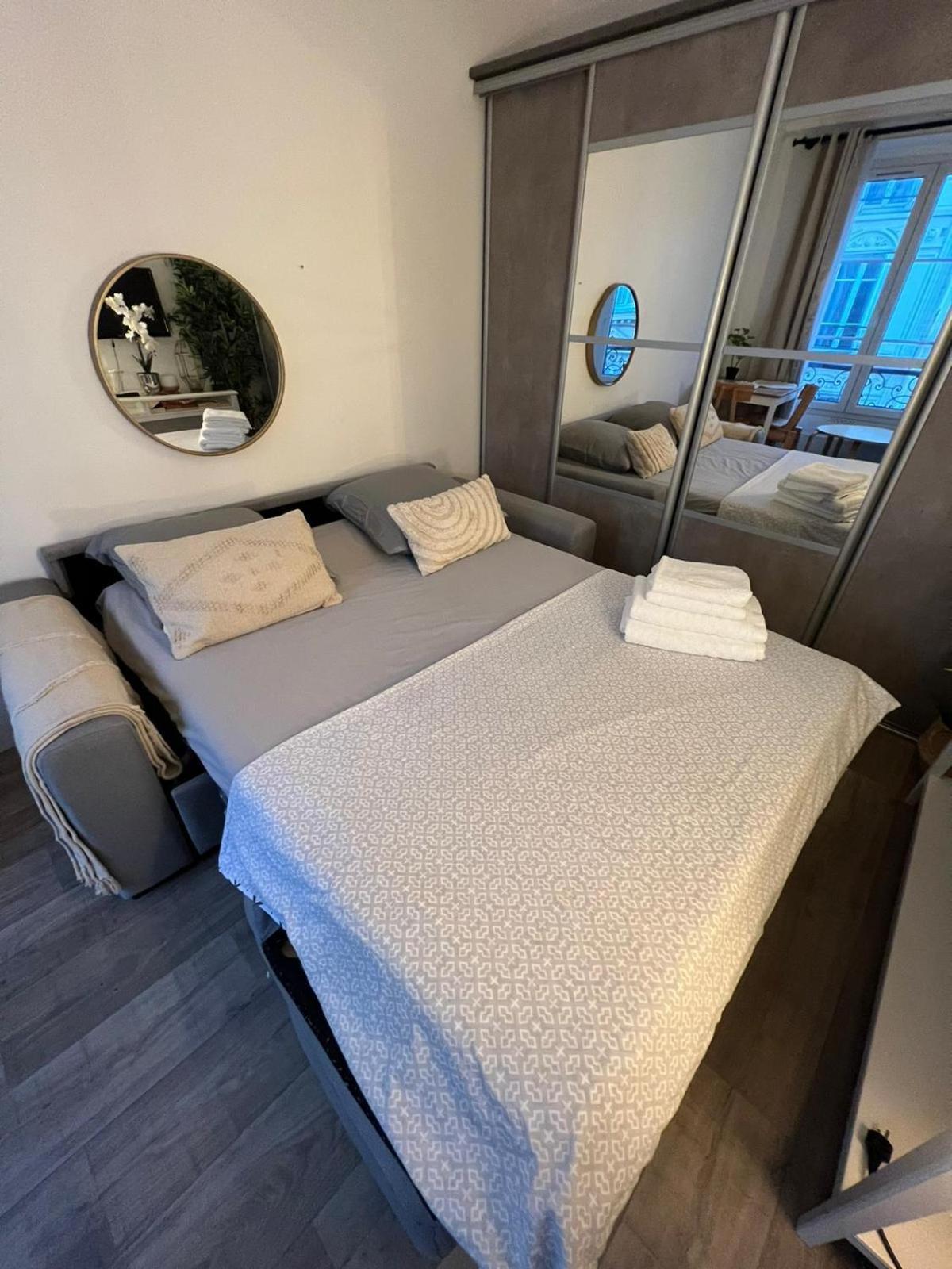 Studio Moderne Au Coeur De Paris Batignolles 外观 照片